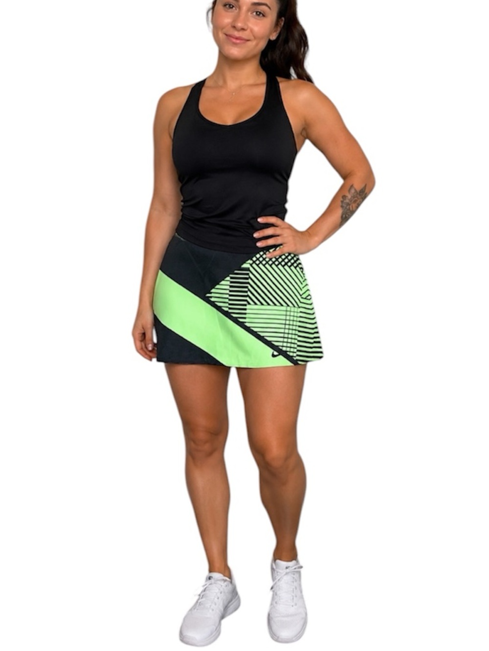 Nike Dri-Fit Green Skort Women M Pickleball Tennis Golf Athleisure Skirt